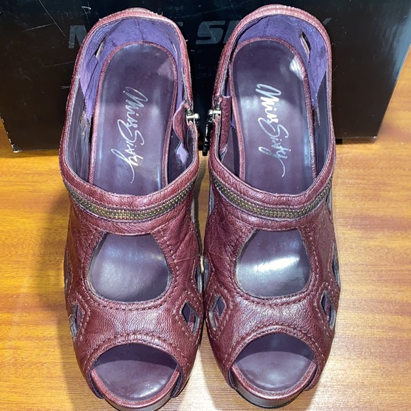 Miss Sixty • “Hailey” Purple Blocked Peep Toe heels - Picture 4 of 14